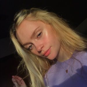 Meet your Posher, Jenna